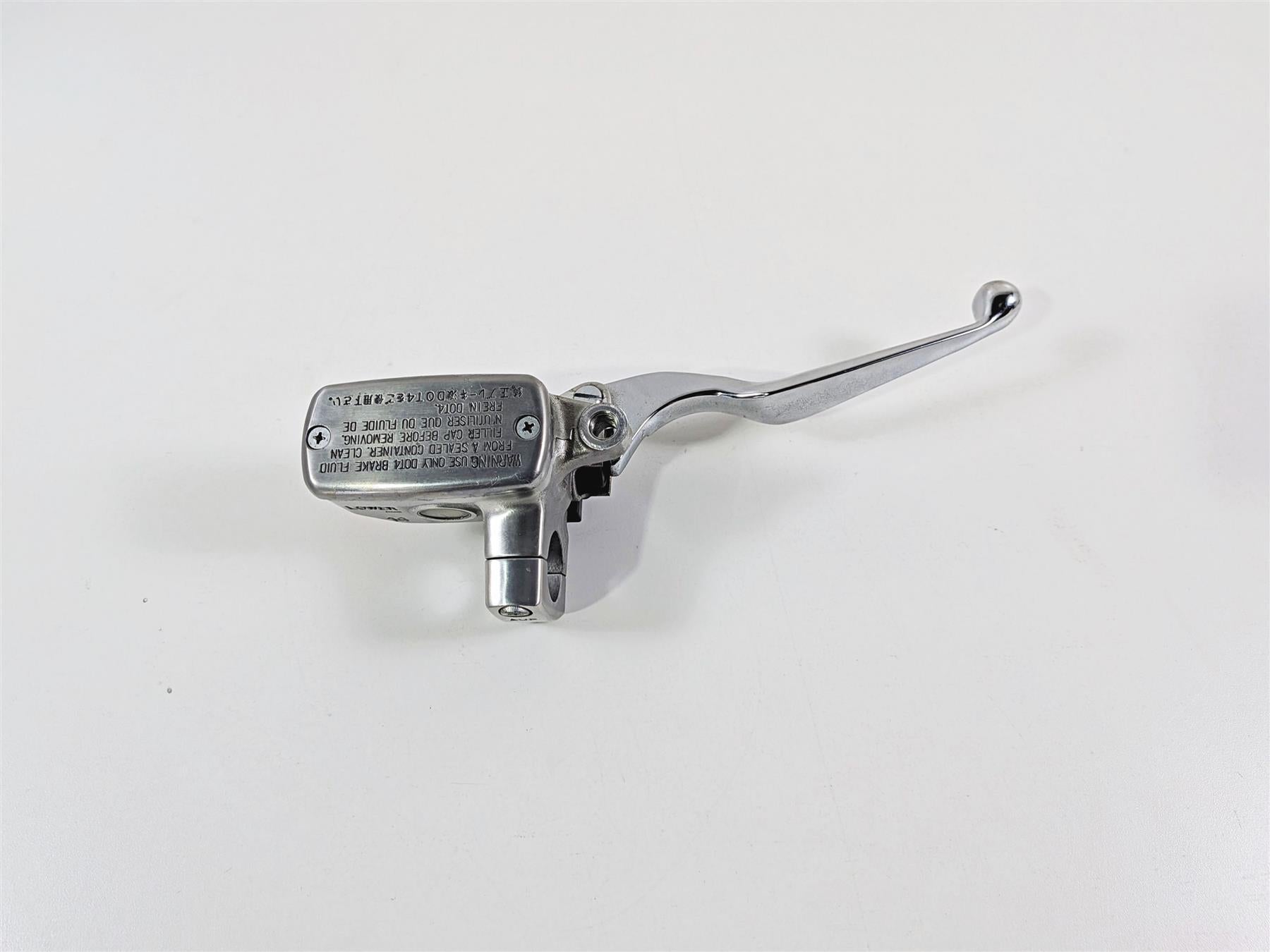 2003 Honda V-Twin VTX1800 C Front Brake Master Cylinder 45510-MZ0-A41 {{ shop.shopifyCountryName }} - Mototech271