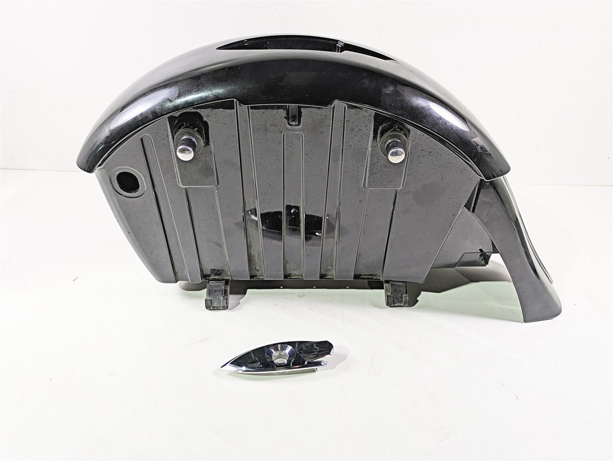 2017 Indian Chieftain Limited Right Black Gloss Saddlebag Saddle Bag 5451494 {{ shop.shopifyCountryName }} - Mototech271