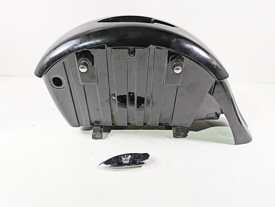 2017 Indian Chieftain Limited Right Black Gloss Saddlebag Saddle Bag 5451494 {{ shop.shopifyCountryName }} - Mototech271