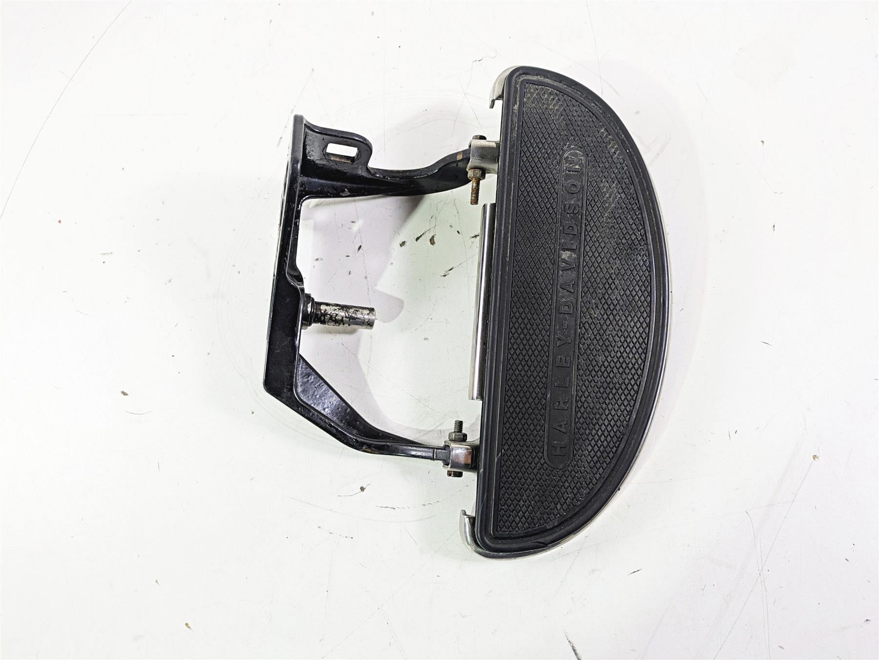 00-09 Harley Davidson Softail Right Front Floorboard 50600026 {{ shop.shopifyCountryName }} - Mototech271