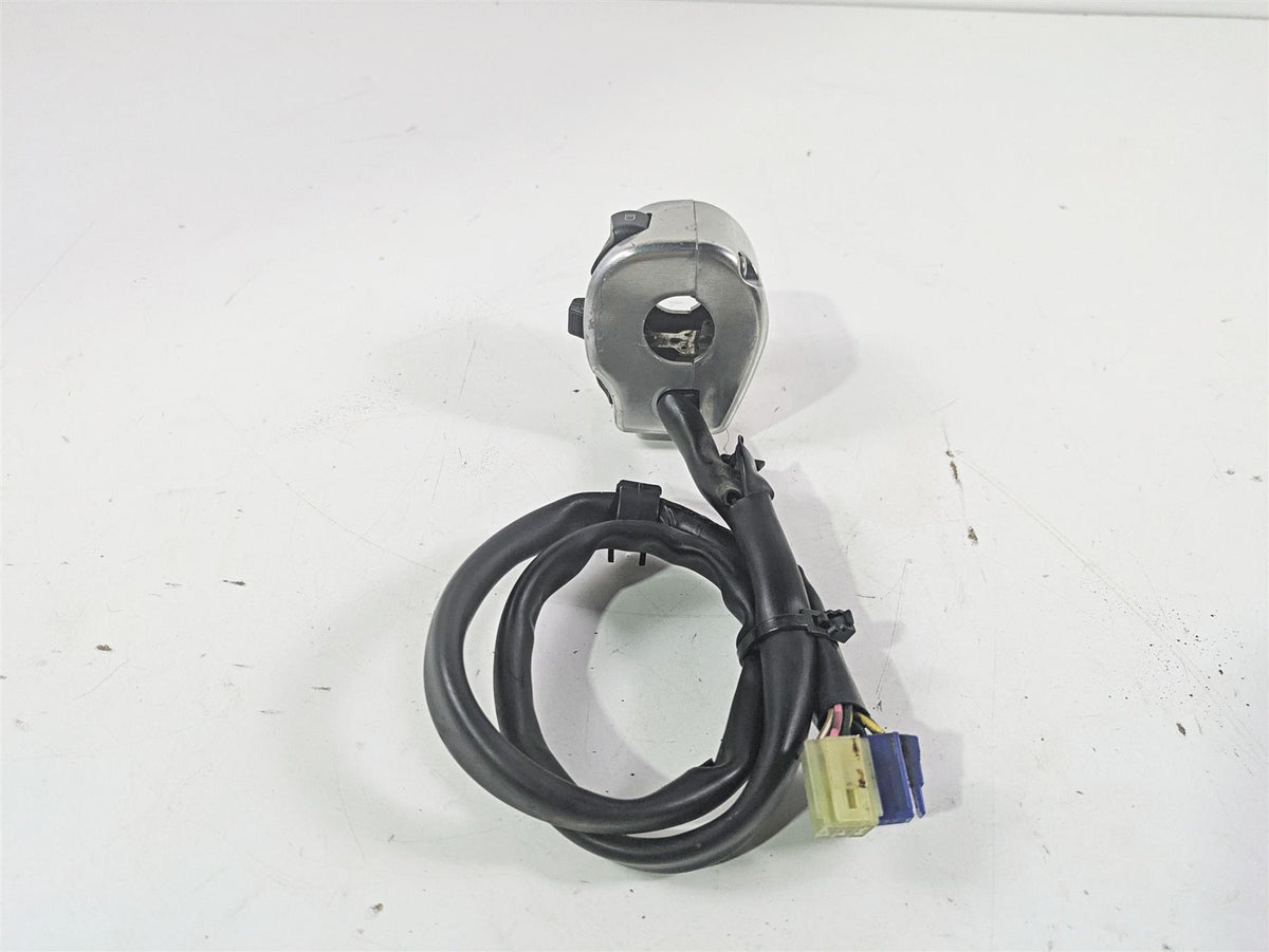 2006 Yamaha XVS650 V-Star Classic Left Hand Control Switch 5VN-83973-20-00 {{ shop.shopifyCountryName }} - Mototech271
