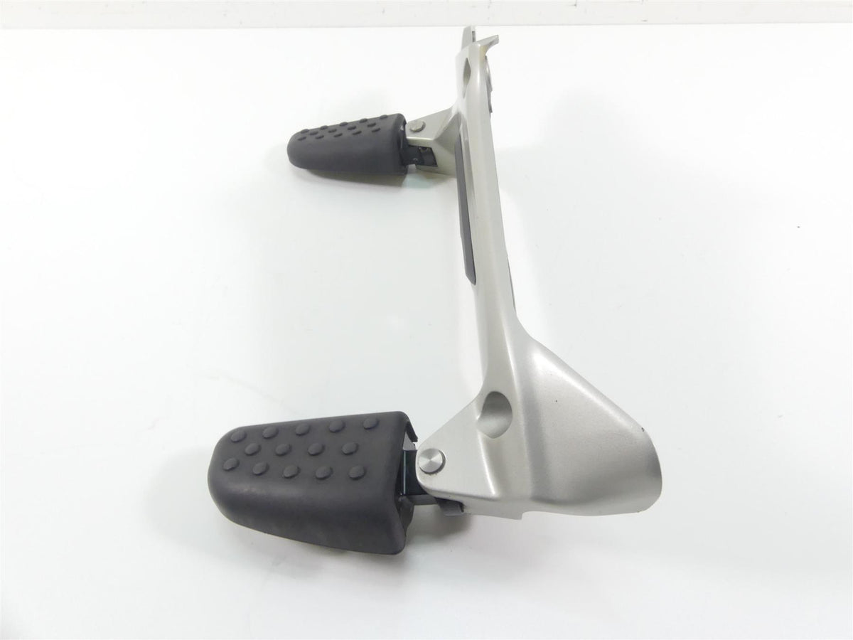 2014 BMW K1600 GTL K48 Right Footpeg Foot Peg & Bracket Mount 46717728224 {{ shop.shopifyCountryName }} - Mototech271