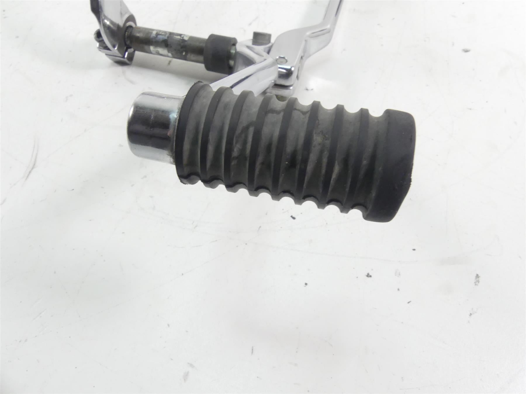 2012 Harley Touring FLHTK Electra Glide Shifter Shift Lever + Cover 33718-82B {{ shop.shopifyCountryName }} - Mototech271