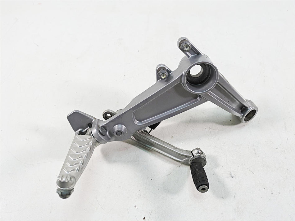 2021 Aprilia RS660 Left Rider Footpeg & Brake Pedal 2B005202 {{ shop.shopifyCountryName }} - Mototech271