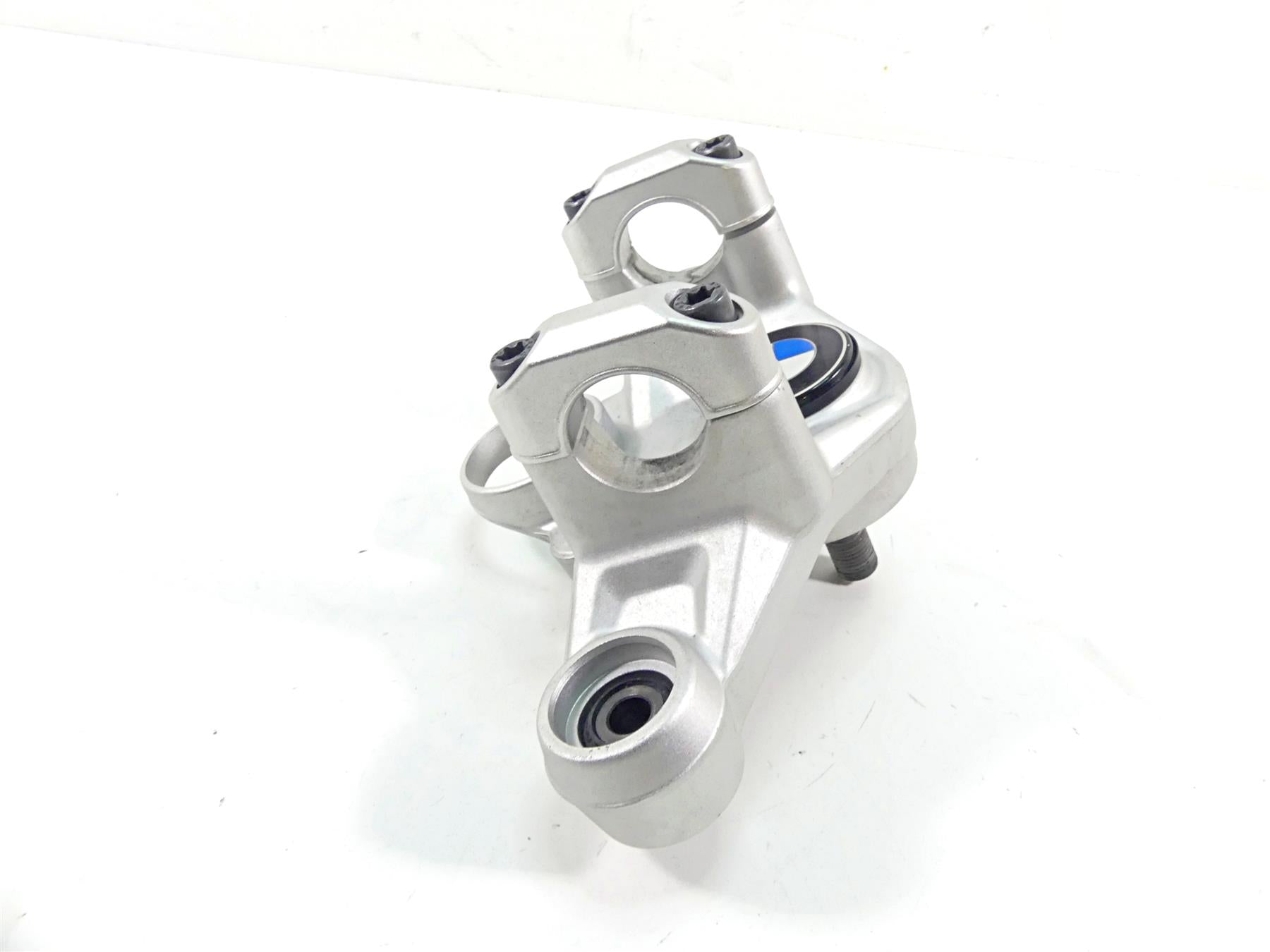 2014 BMW R1200GS K50 Upper Triple Tree Steering Clamp 31428555849 {{ shop.shopifyCountryName }} - Mototech271
