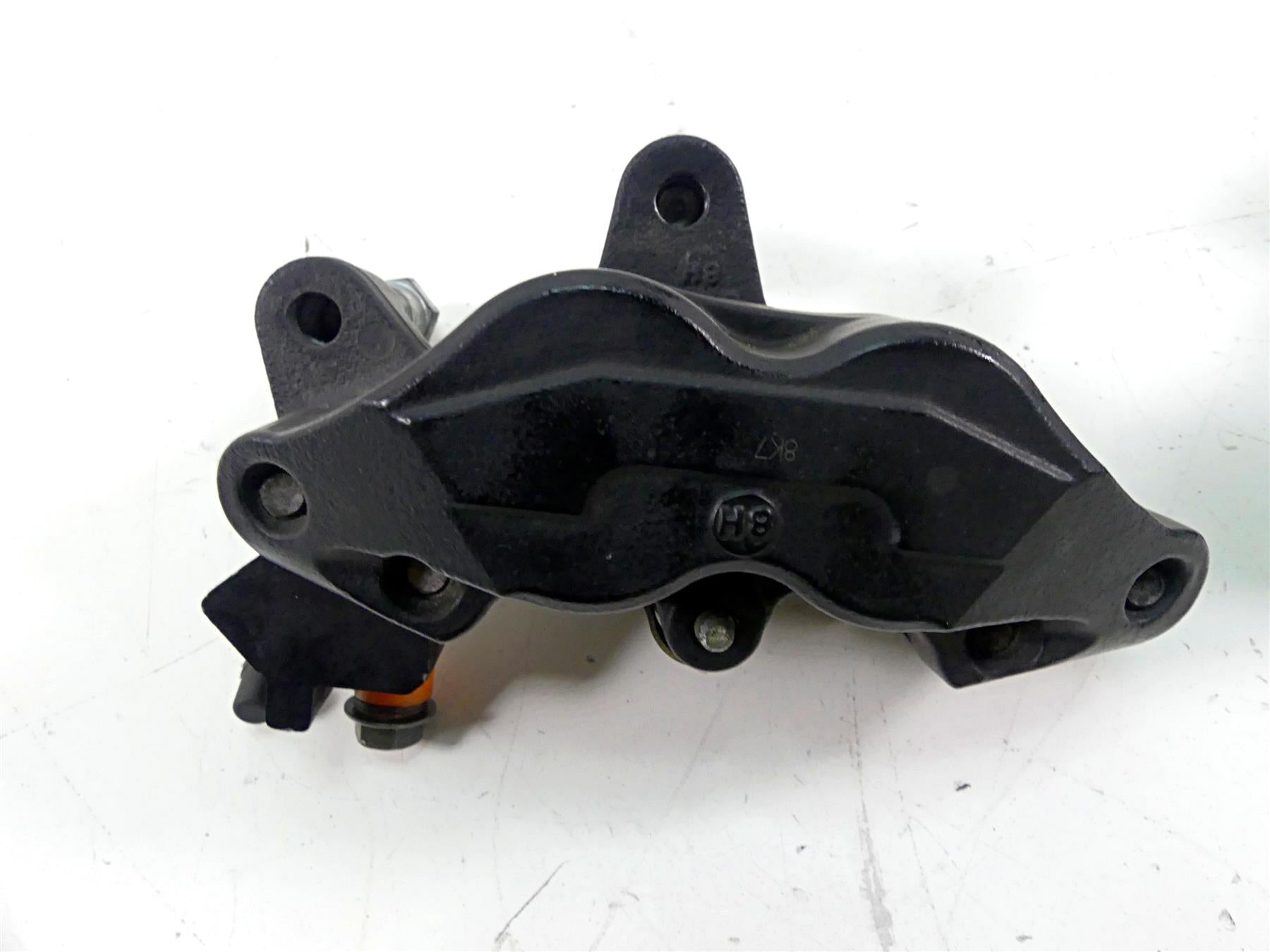 2019 Indian Chieftain Classic Front Brake Caliper Set 1912390 1912391 {{ shop.shopifyCountryName }} - Mototech271