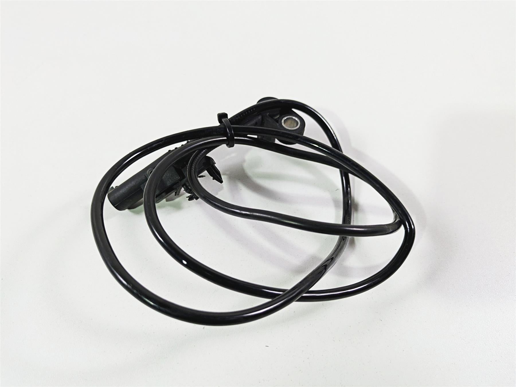 2019 BMW R1250RT K52 Front Abs Brake Wheel Speed Sensor 34528551611 34529443105 {{ shop.shopifyCountryName }} - Mototech271