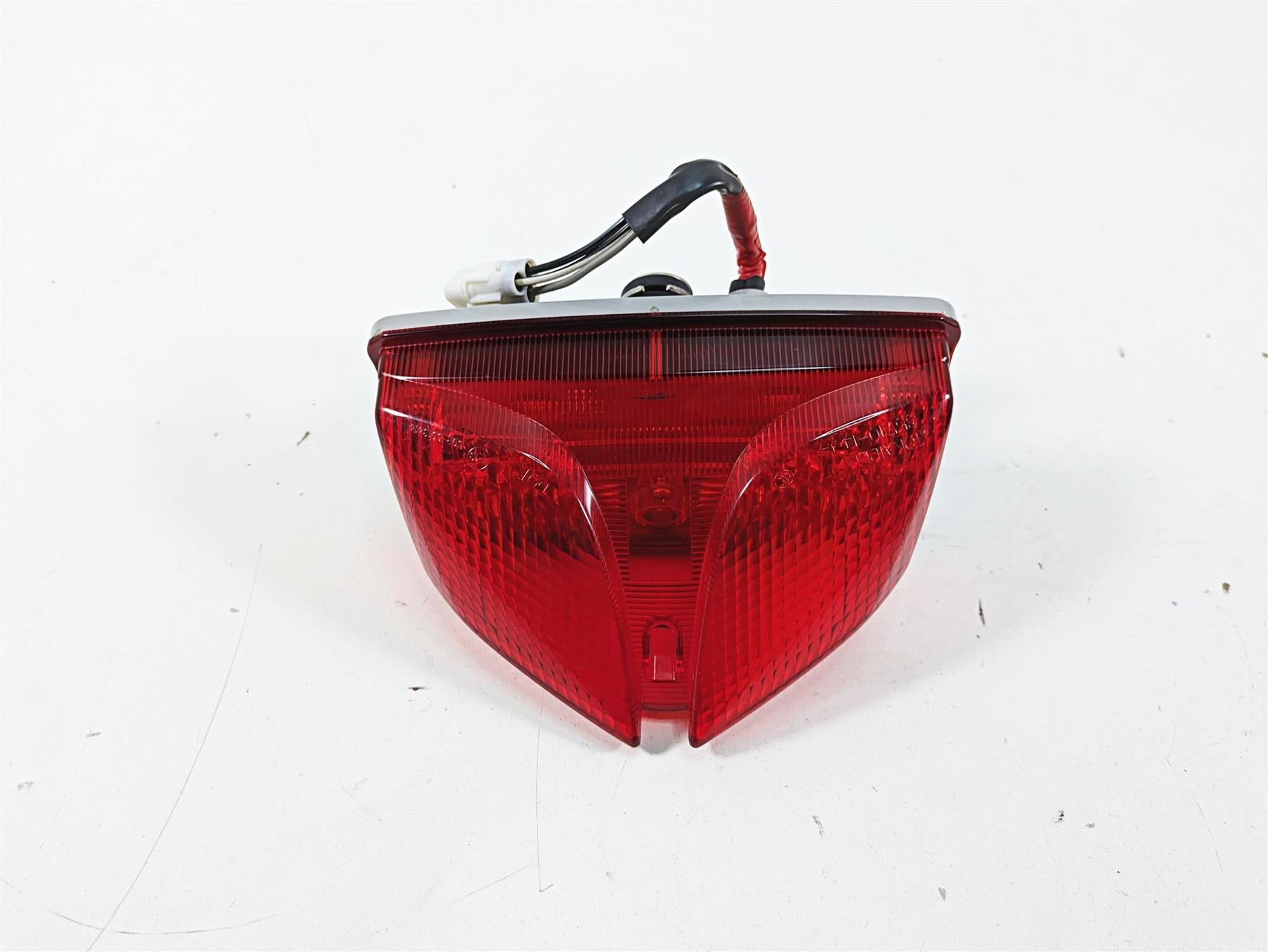 2022 Suzuki GSXR 750 Taillight Tail Light Stop Brake 35710-14JA1 {{ shop.shopifyCountryName }} - Mototech271