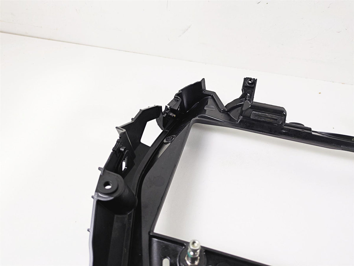2022 Ducati Streetfighter V2 Radiator Fan & Shroud Cover Set 8292A342A 48412802A {{ shop.shopifyCountryName }} - Mototech271