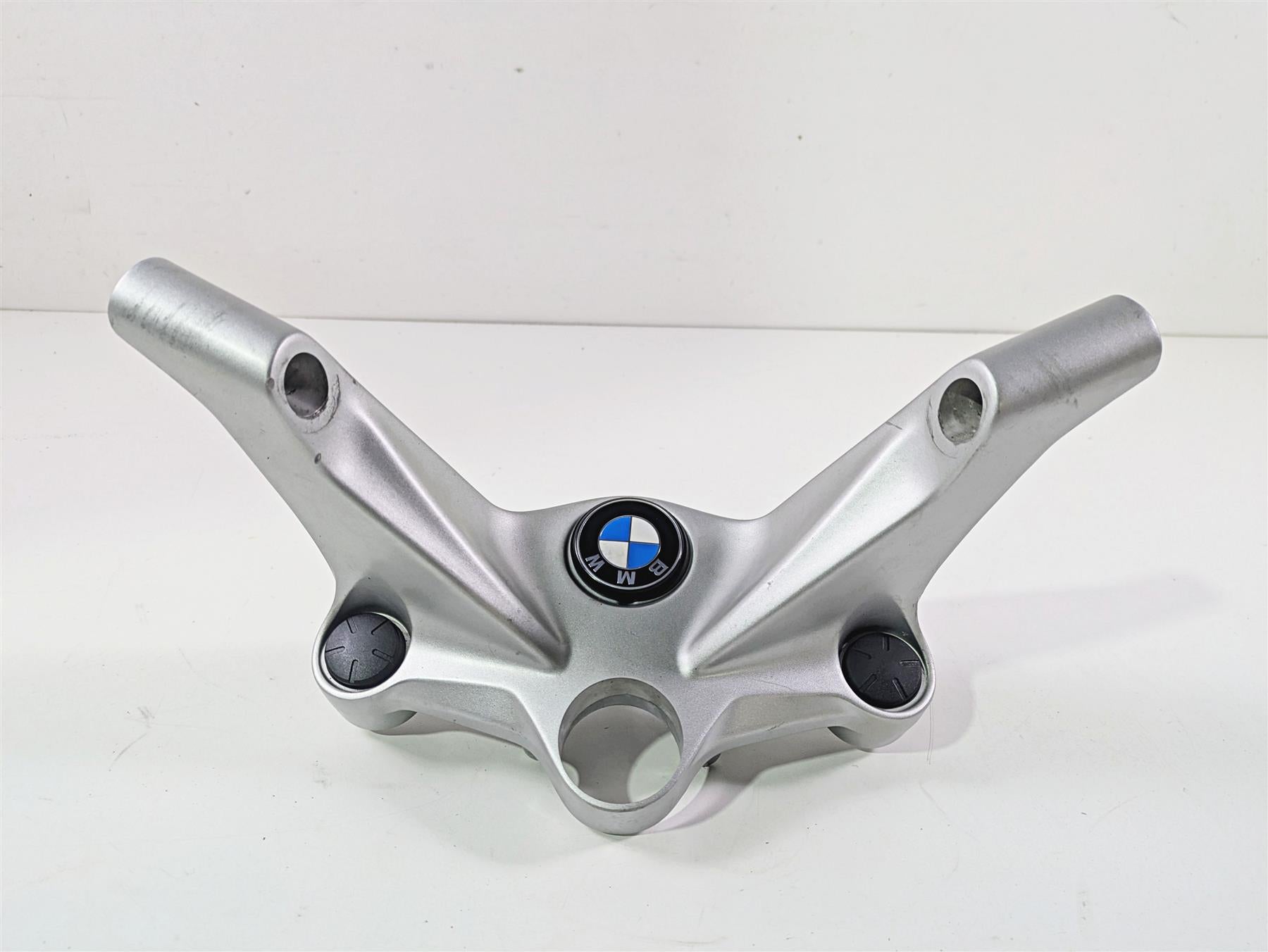 2016 BMW R1200RT K52 Upper Triple Tree Handlebar Bridge 32718520053 {{ shop.shopifyCountryName }} - Mototech271