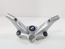 Load image into Gallery viewer, 2016 BMW R1200RT K52 Upper Triple Tree Handlebar Bridge 32718520053

