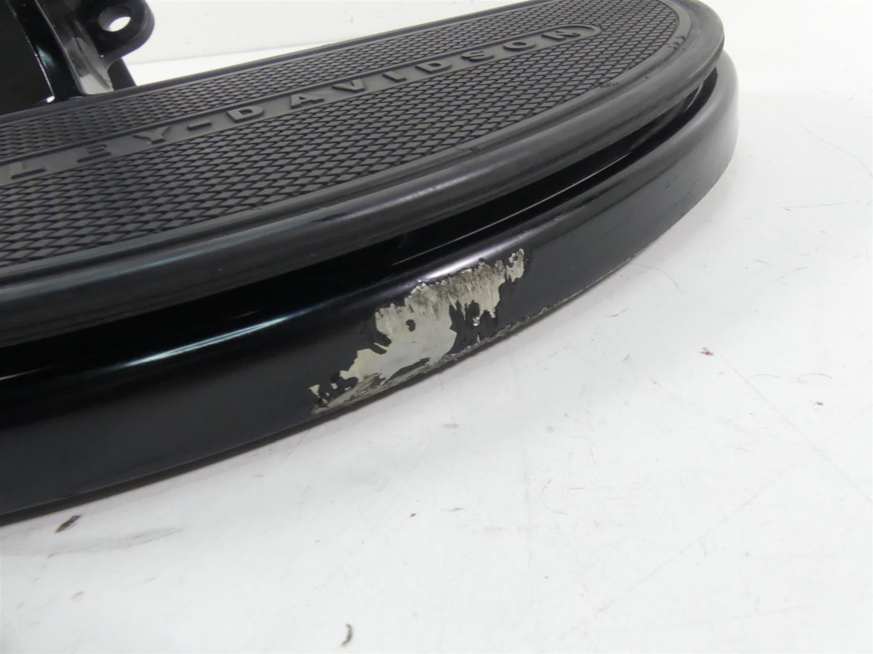 2017 Harley FLS Softail Slim Left Front Floorboard & Shifter Lever Read 33630-07 {{ shop.shopifyCountryName }} - Mototech271