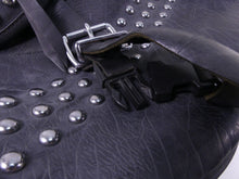 Load image into Gallery viewer, 2013 Harley Softail FLSTC Heritage Classic Right Saddlebag &amp; Mount 90477-09
