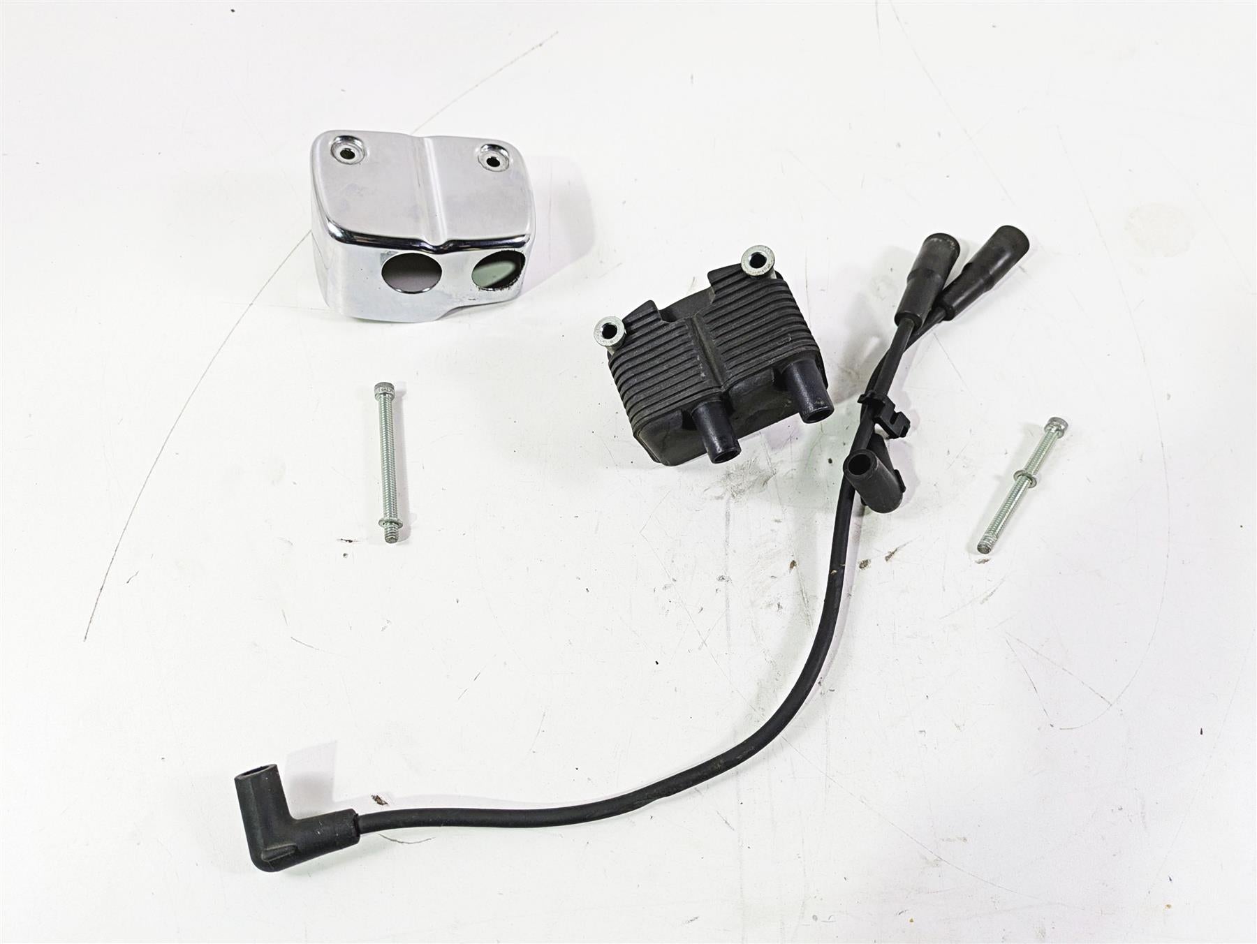 2002 Harley Dyna FXDL Low Rider Ignition Coil Wires Plugs 31655-99 {{ shop.shopifyCountryName }} - Mototech271