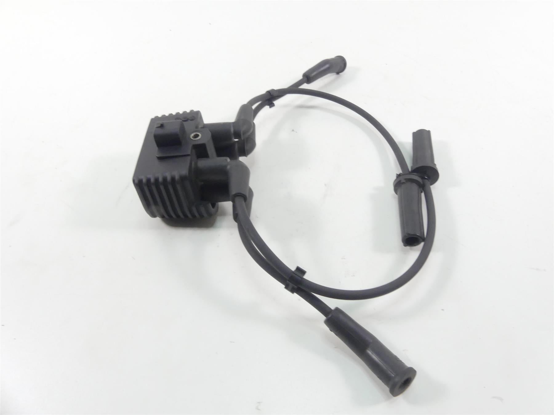 2022 Harley Softail FXBBS Street Bob Ignition Coil Wires Plugs Set 31600067 {{ shop.shopifyCountryName }} - Mototech271