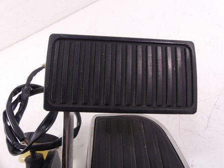 1997 Kawasaki Vulcan VN1500 Classic Left Right Front Floor Board Set 34003-1448 {{ shop.shopifyCountryName }} - Mototech271