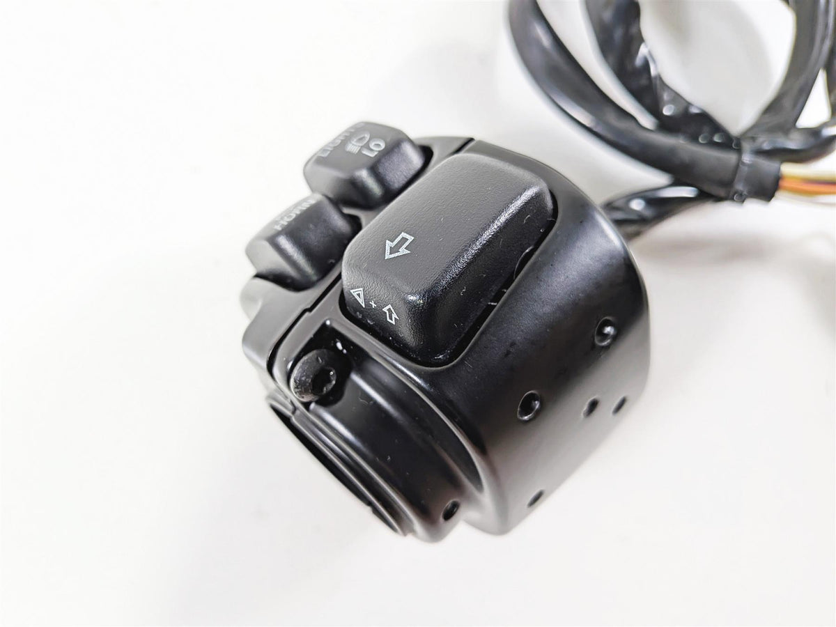 2013 Harley VRSCDX Night Rod Special Nice Left Hand Light Control Switch 71682-06A-Mototech271