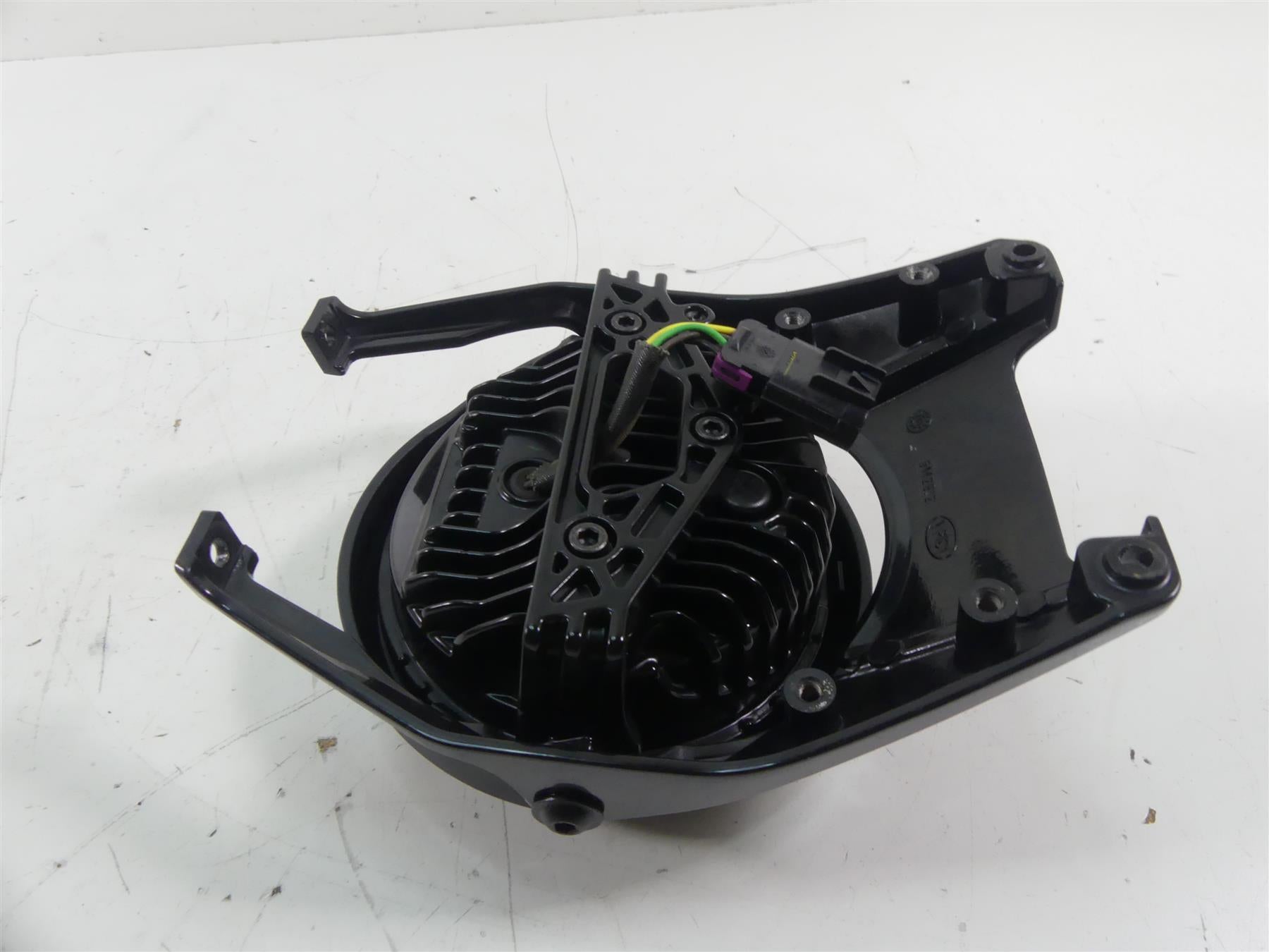 2019 Indian Motorcycle Co. FTR1200 Front Headlight Head light & Mount 2415048 {{ shop.shopifyCountryName }} - Mototech271