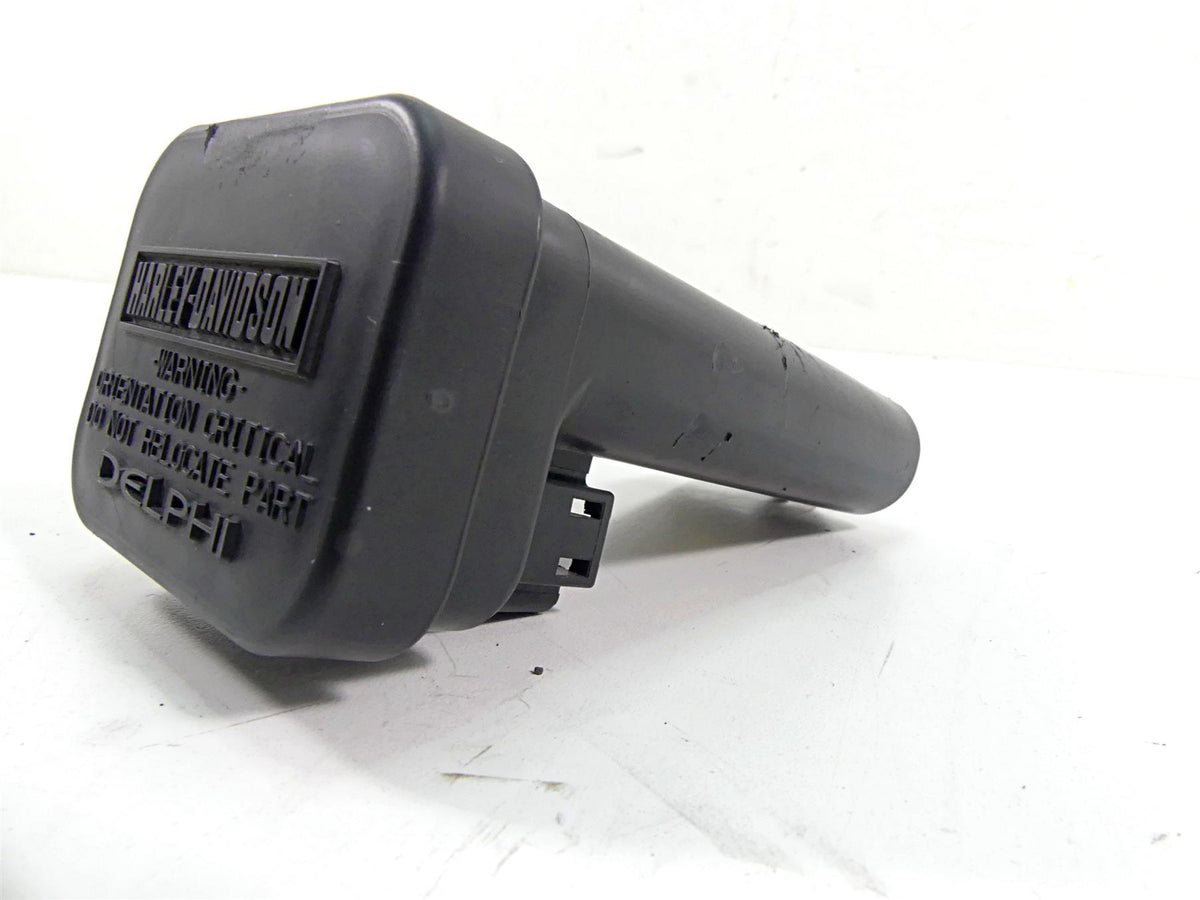 2005 Harley VRSCSE CVO V-Rod Tssm Turn Signal Security Control Module 68922-00C {{ shop.shopifyCountryName }} - Mototech271