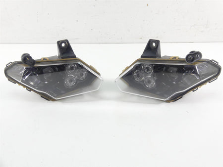 2020 Can Am Maverick X3 XMR Turbo RR Headlight Head Light Lamp Set 710004658 {{ shop.shopifyCountryName }} - Mototech271