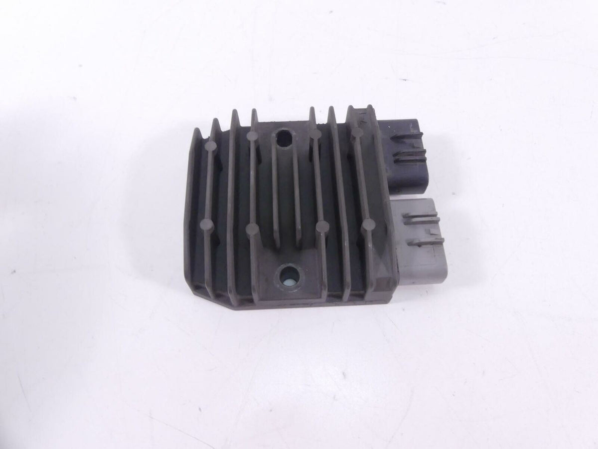 2012 BMW S1000RR K46 Rectifier Voltage Regulator 12317718422 {{ shop.shopifyCountryName }} - Mototech271