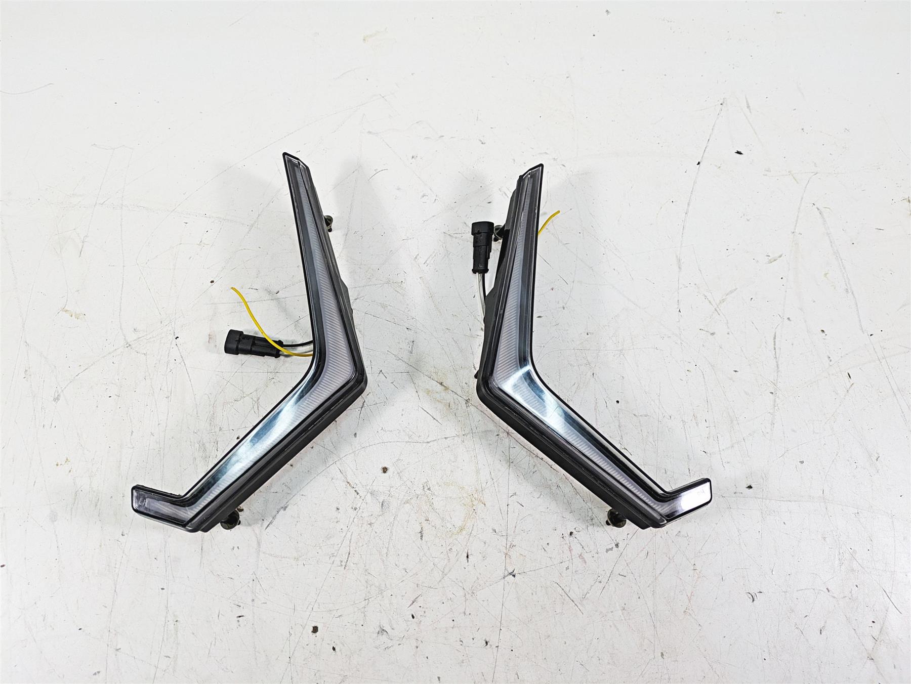 2019 Polaris RZR XP 1000 EPS Front Left Right Accent Light Lamp Set 2414087 {{ shop.shopifyCountryName }} - Mototech271