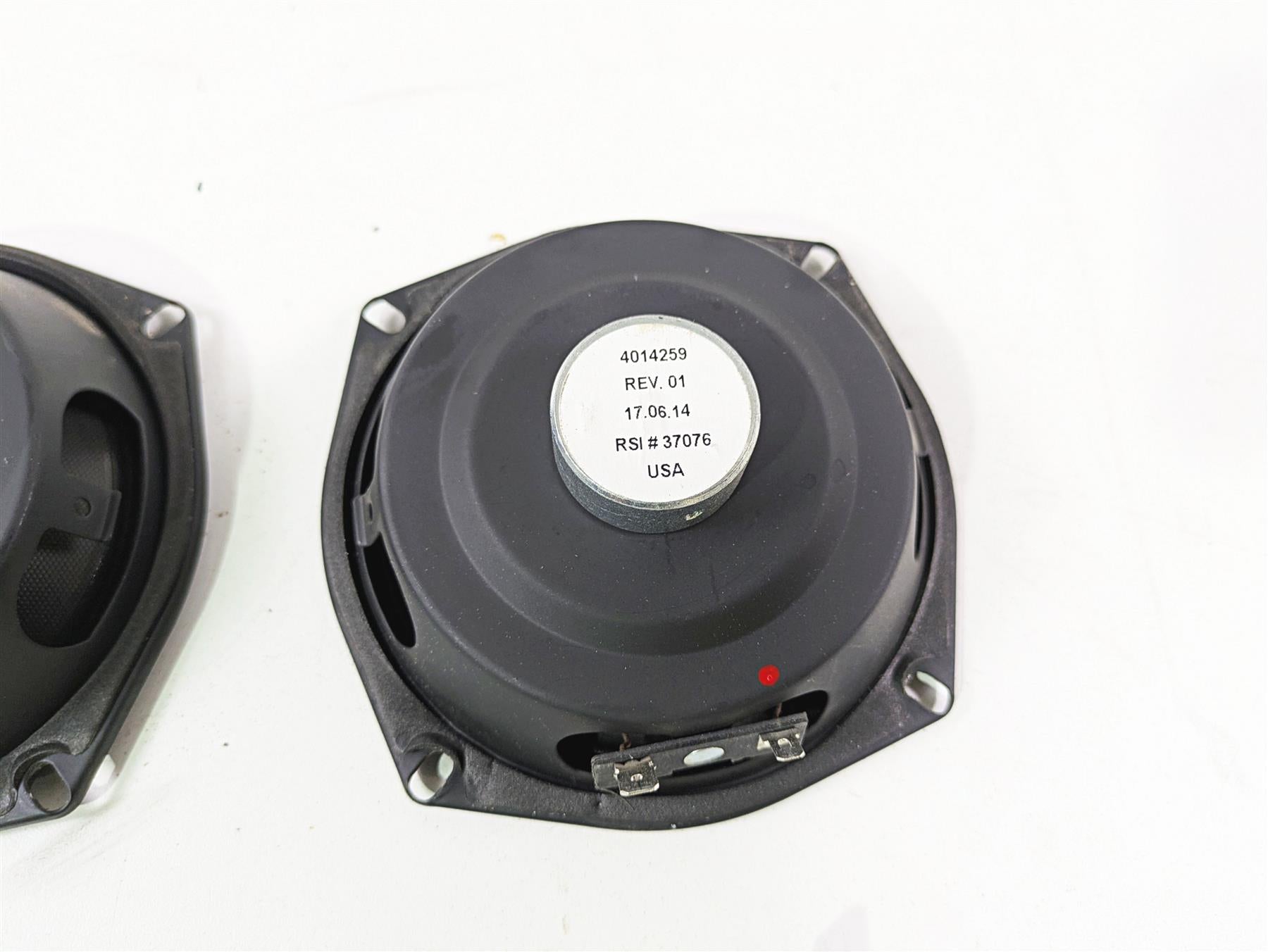 2017 Indian Chieftain Limited Front Left Right Speaker Set 5451168 5451169 {{ shop.shopifyCountryName }} - Mototech271