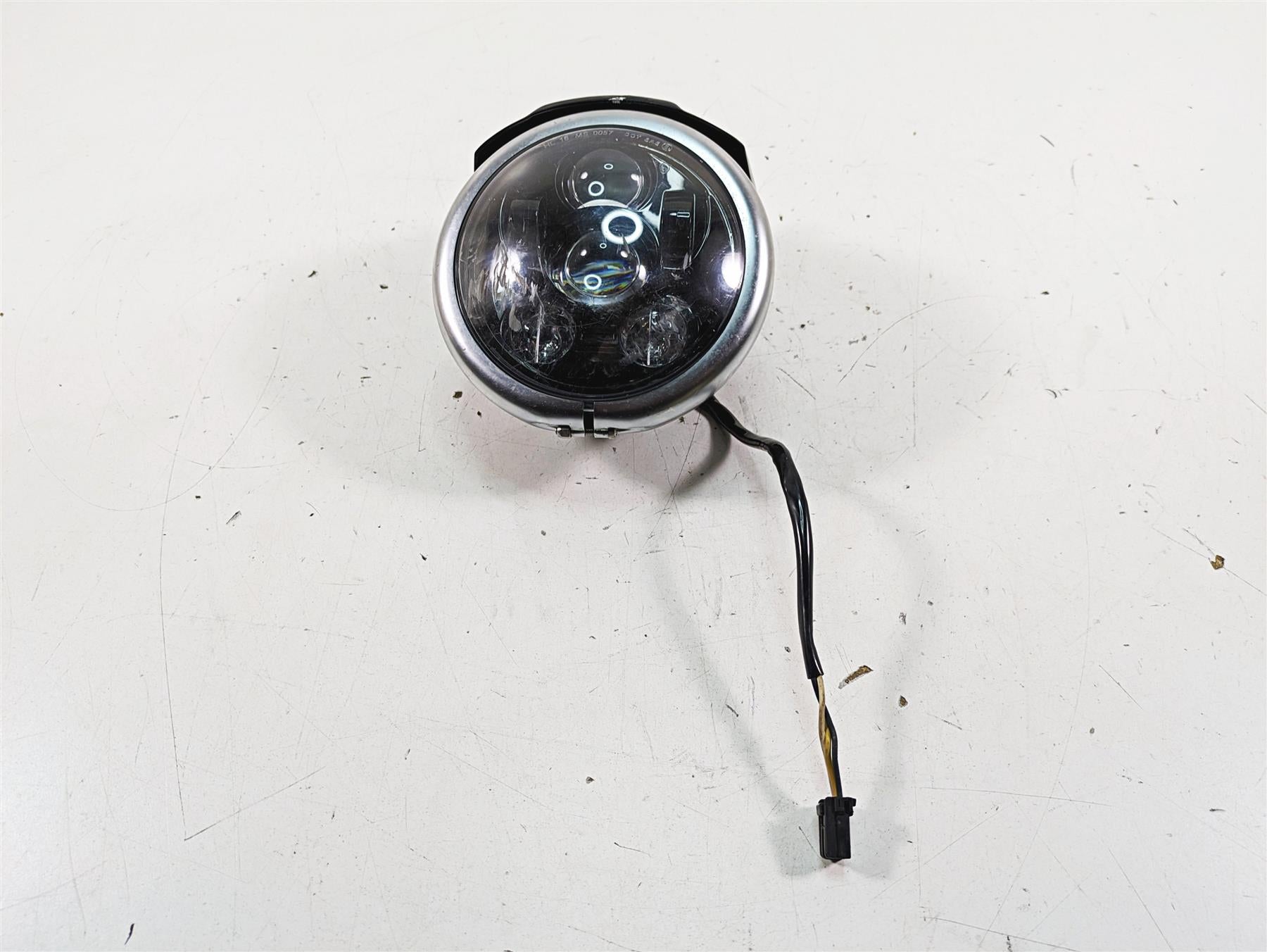 2019 Harley XL883N Sportster Iron Headlight Head Light Lamp Lens 69774-07A {{ shop.shopifyCountryName }} - Mototech271