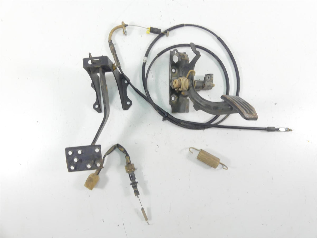 2020 Honda Talon S2X 1000X Foot Brake Accelerate Pedal Set 46560-HL6-A00 {{ shop.shopifyCountryName }} - Mototech271