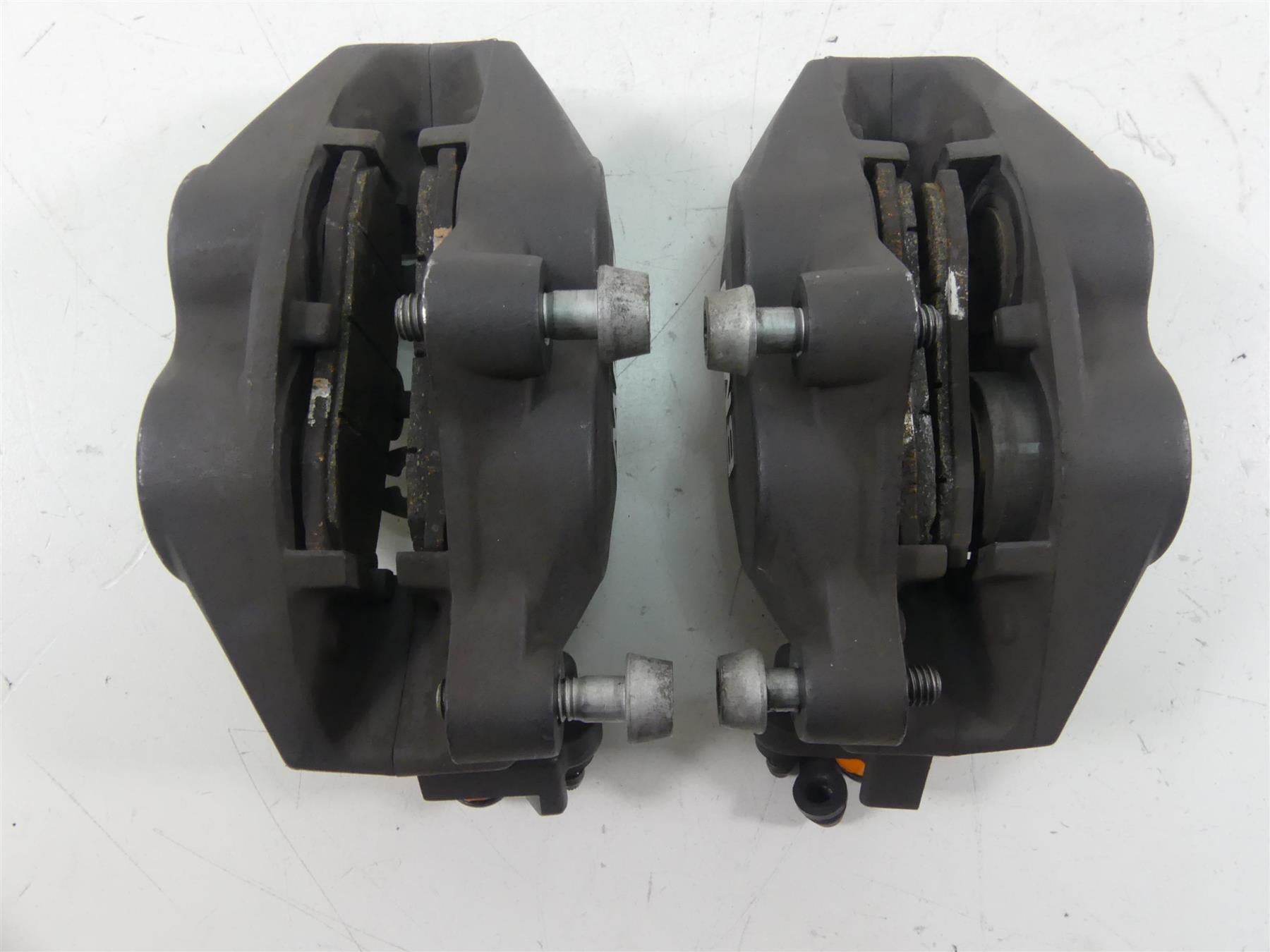 2003 BMW R1150 GS R21 Brembo Front Brake Caliper Set 34112333111 {{ shop.shopifyCountryName }} - Mototech271