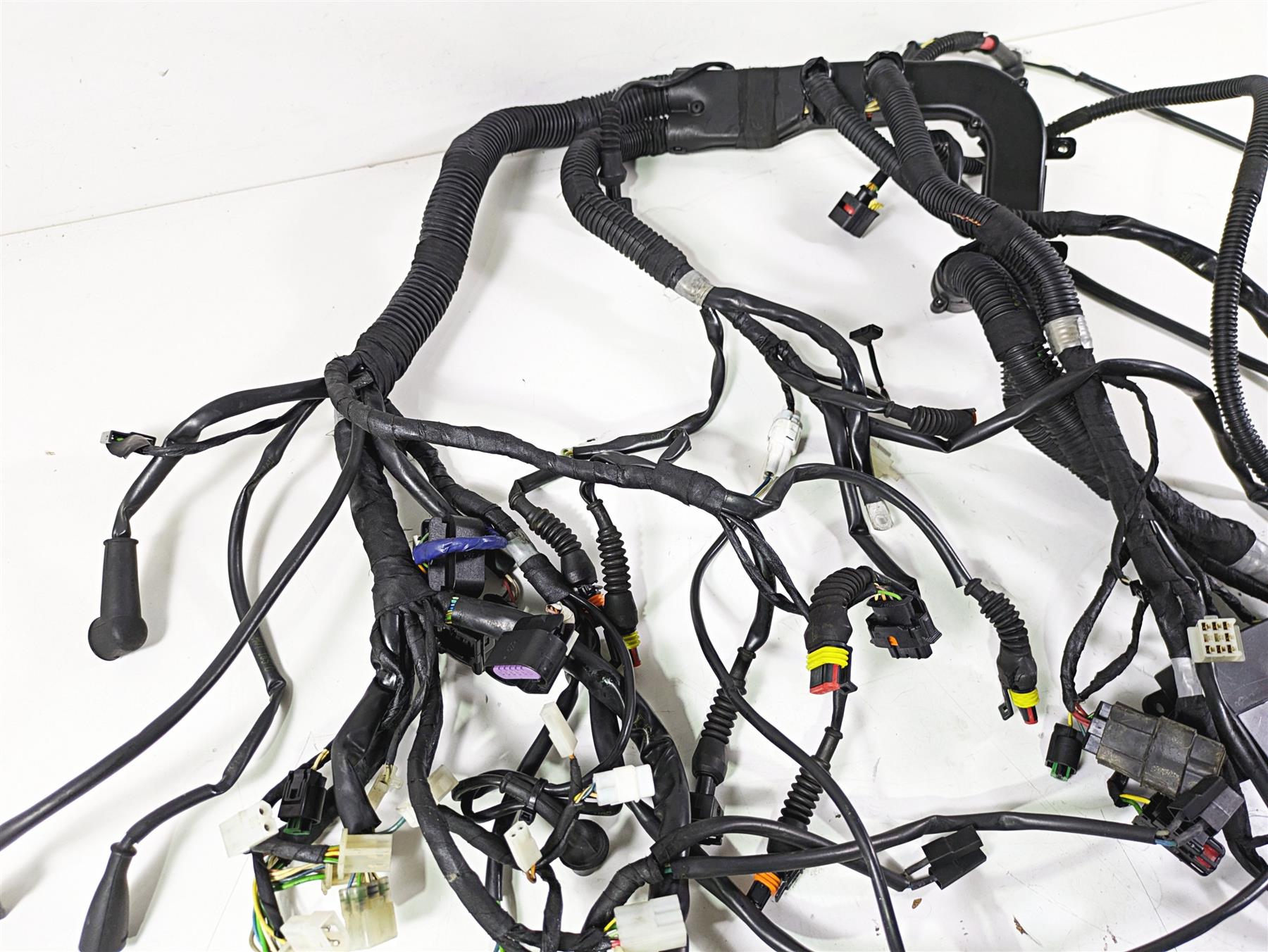 2014 Moto Guzzi California 1400 Touring Wiring Harness Loom -No Cuts 2D000190 {{ shop.shopifyCountryName }} - Mototech271