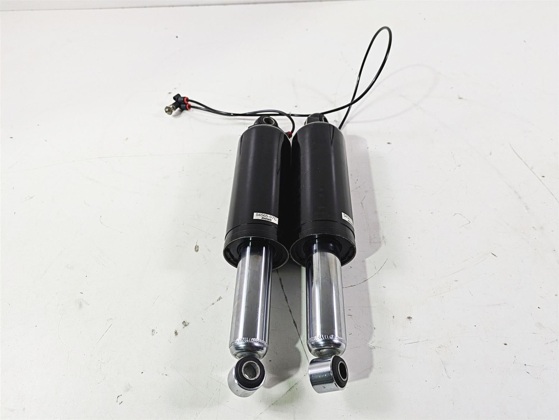 2008 Harley Touring FLHTP Electra Glide Rear Shock Damper Set 13" 54565-97C {{ shop.shopifyCountryName }} - Mototech271