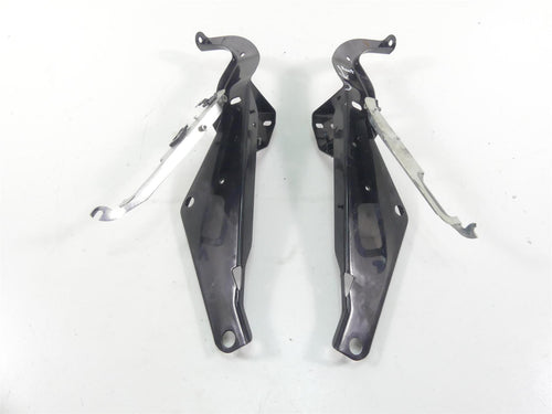 2009 Harley FLHTCU SE4 CVO E-Glide Front Fairing Mount Set - Read 58478-96B | Mototech271