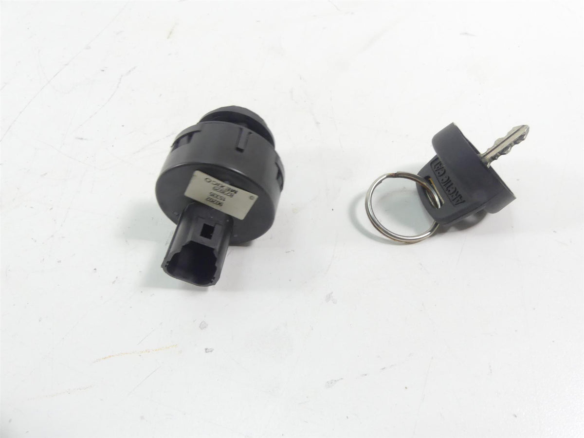 2017 Arctic Mountain Cat M8000 153 Ignition Switch & Key 0609-910 90202 {{ shop.shopifyCountryName }} - Mototech271