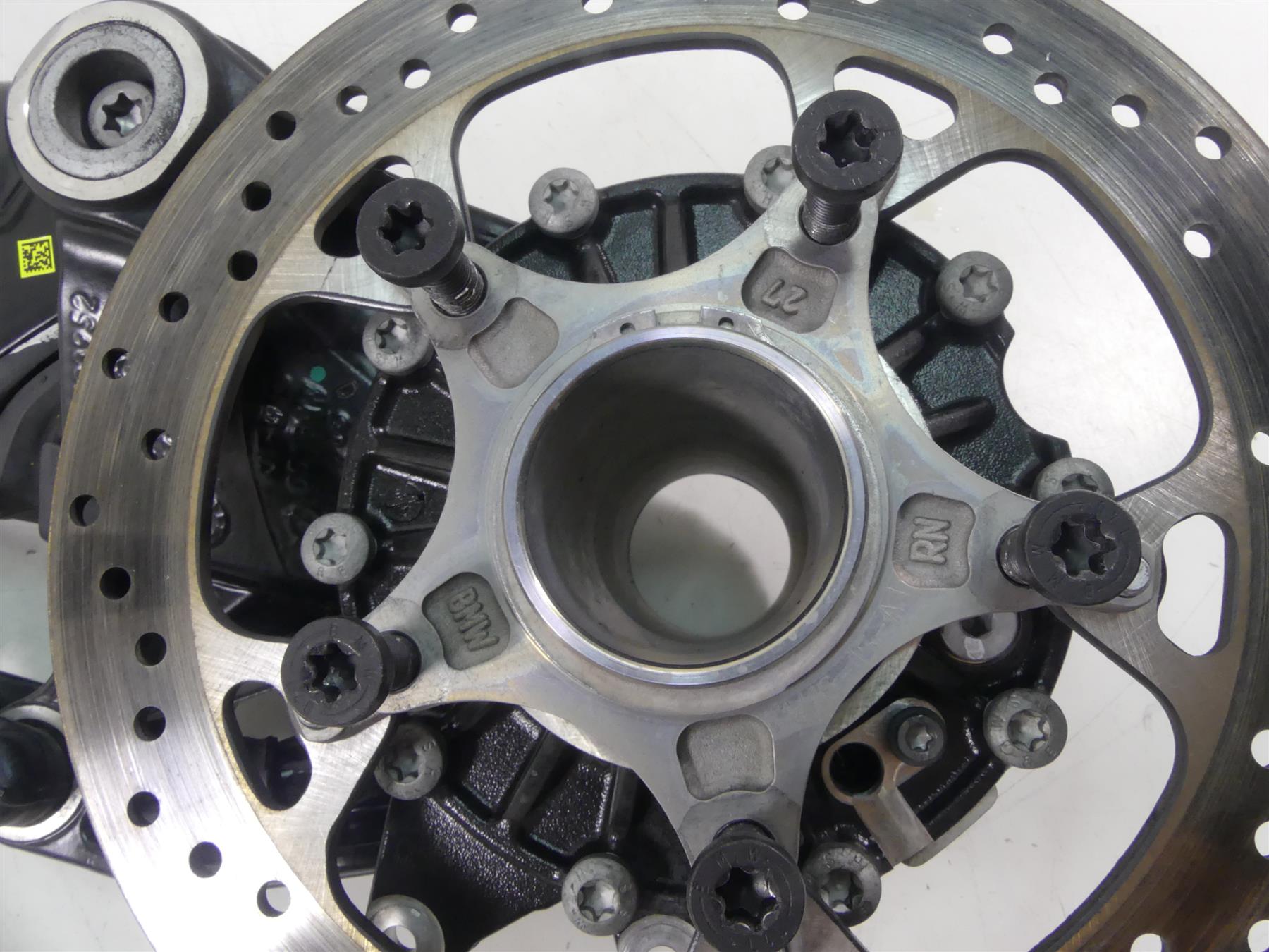 2016 BMW R1200RS K54 12K Differential Swingarm Driveshaft 31/11 33748546093 {{ shop.shopifyCountryName }} - Mototech271