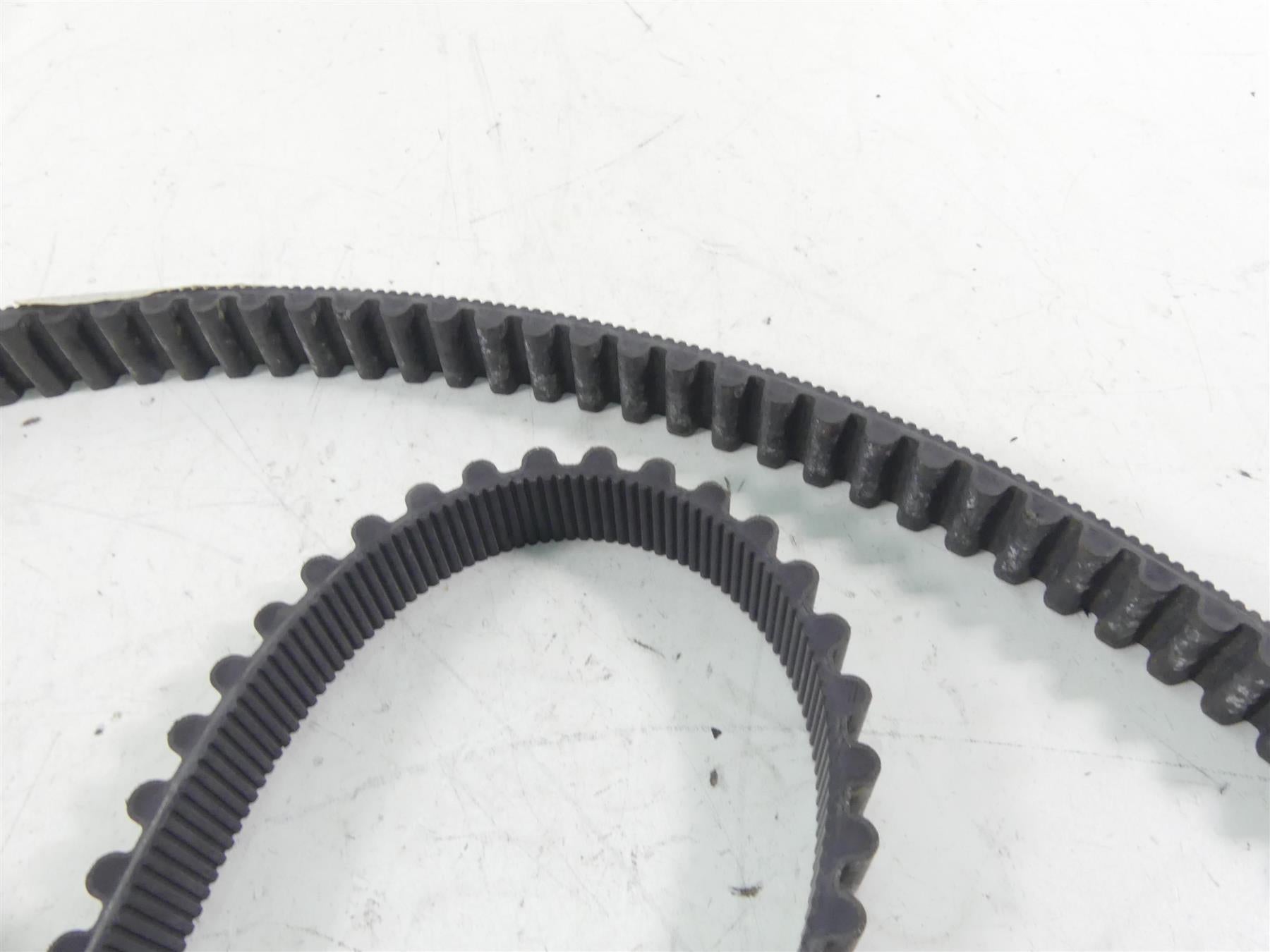 2012 Victory Cross Country Rear Drive Belt 154T 28Mm 3211107 {{ shop.shopifyCountryName }} - Mototech271