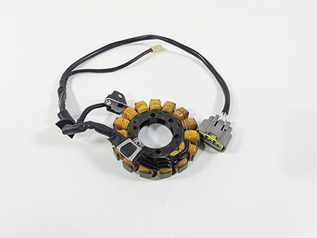 2023 Yamaha MT10 MTN1000 Stator Alternator Generator B5Y-81410-00-00 {{ shop.shopifyCountryName }} - Mototech271