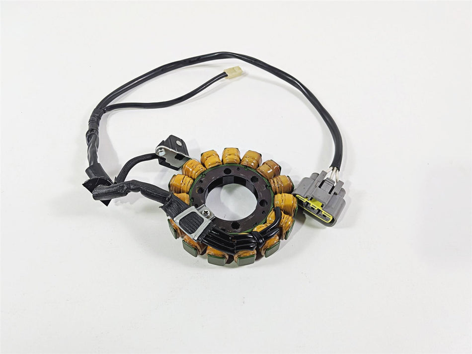 2023 Yamaha MT10 MTN1000 Stator Alternator Generator B5Y-81410-00-00 {{ shop.shopifyCountryName }} - Mototech271