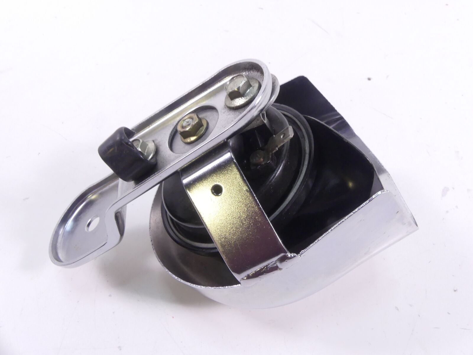 2004 Harley Touring FLHRSI Road King Horn With Chrome Cover 61300478A {{ shop.shopifyCountryName }} - Mototech271