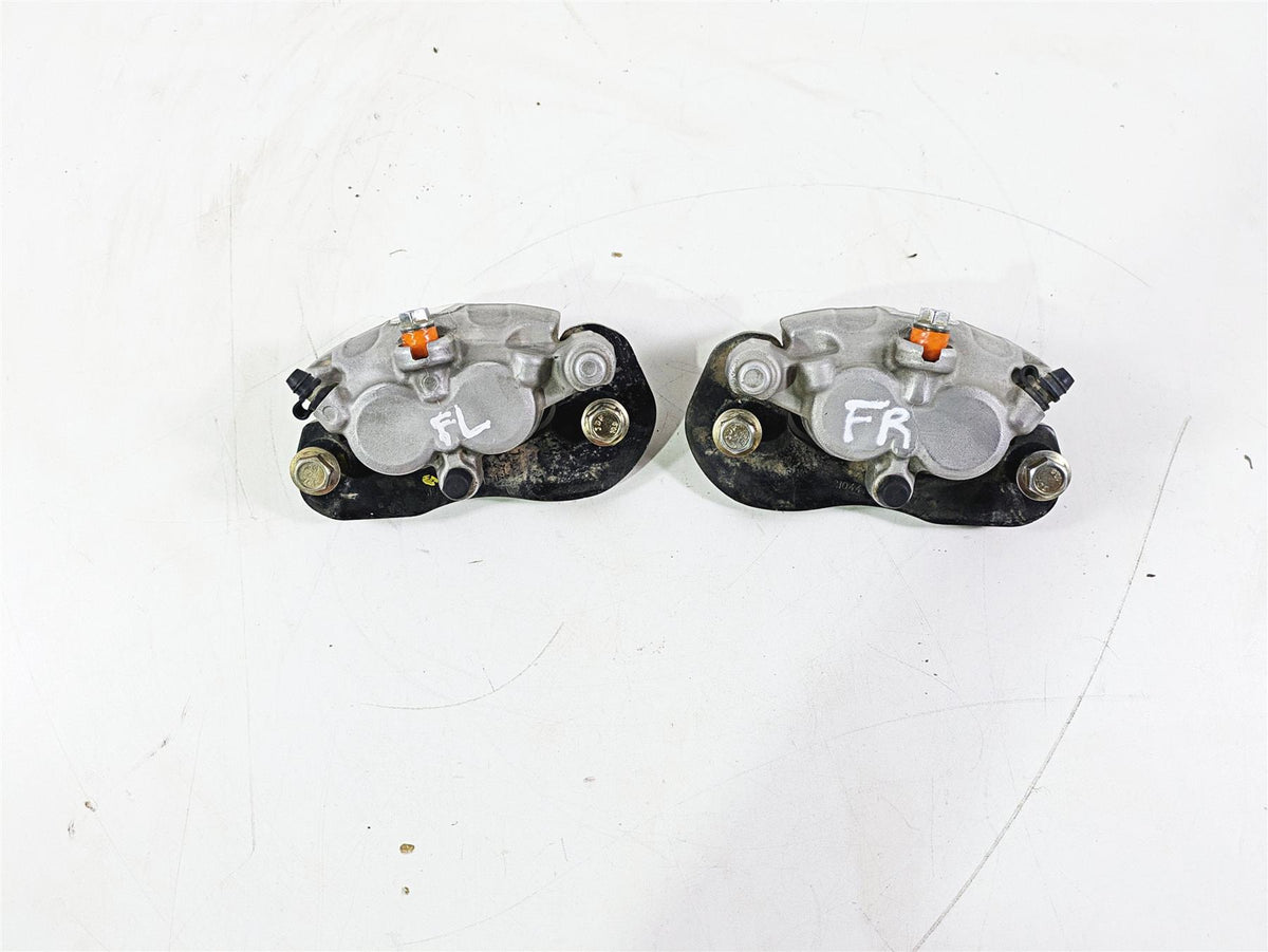 2018 Can Am Maverick X3 XRC Turbo R Front Brake Caliper Set 705601462 705601463 {{ shop.shopifyCountryName }} - Mototech271