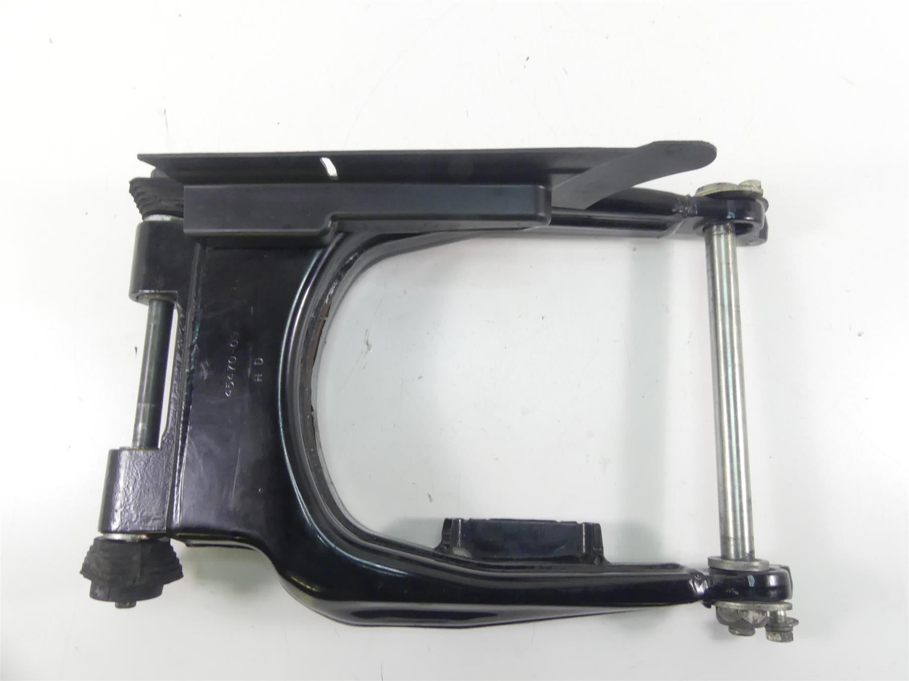 2013 Harley Touring FLHTP Electra Glide Swingarm Swing Arm + 25mm Axle 47549-09A {{ shop.shopifyCountryName }} - Mototech271