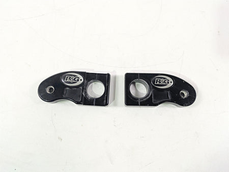 2017 Aprilia RSV 1100 Tuono V4 Factory R&G Cotton Reel Mount Plates CR0030BK {{ shop.shopifyCountryName }} - Mototech271