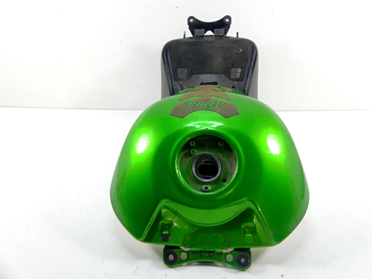 2017 Kawasaki ZX1400 ZX14R Ninja Fuel Gas Petrol Tank - No Dents 51001-0752 {{ shop.shopifyCountryName }} - Mototech271