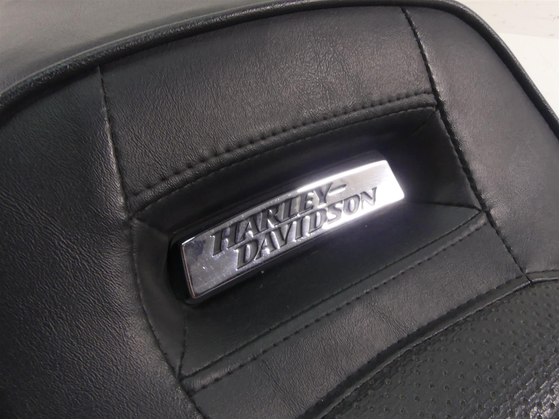 2014 Harley FXDL Dyna Low Rider Nice Duo Seat Saddle - No Tears 52000136 {{ shop.shopifyCountryName }} - Mototech271