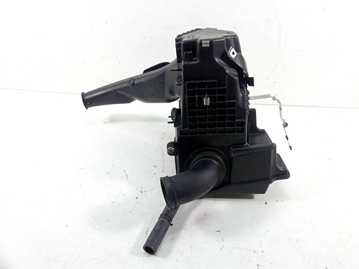 2009 BMW R1200 GS K25 Air Box Breather Cleaner + Tubes & Ducts -Read 13717720354 {{ shop.shopifyCountryName }} - Mototech271