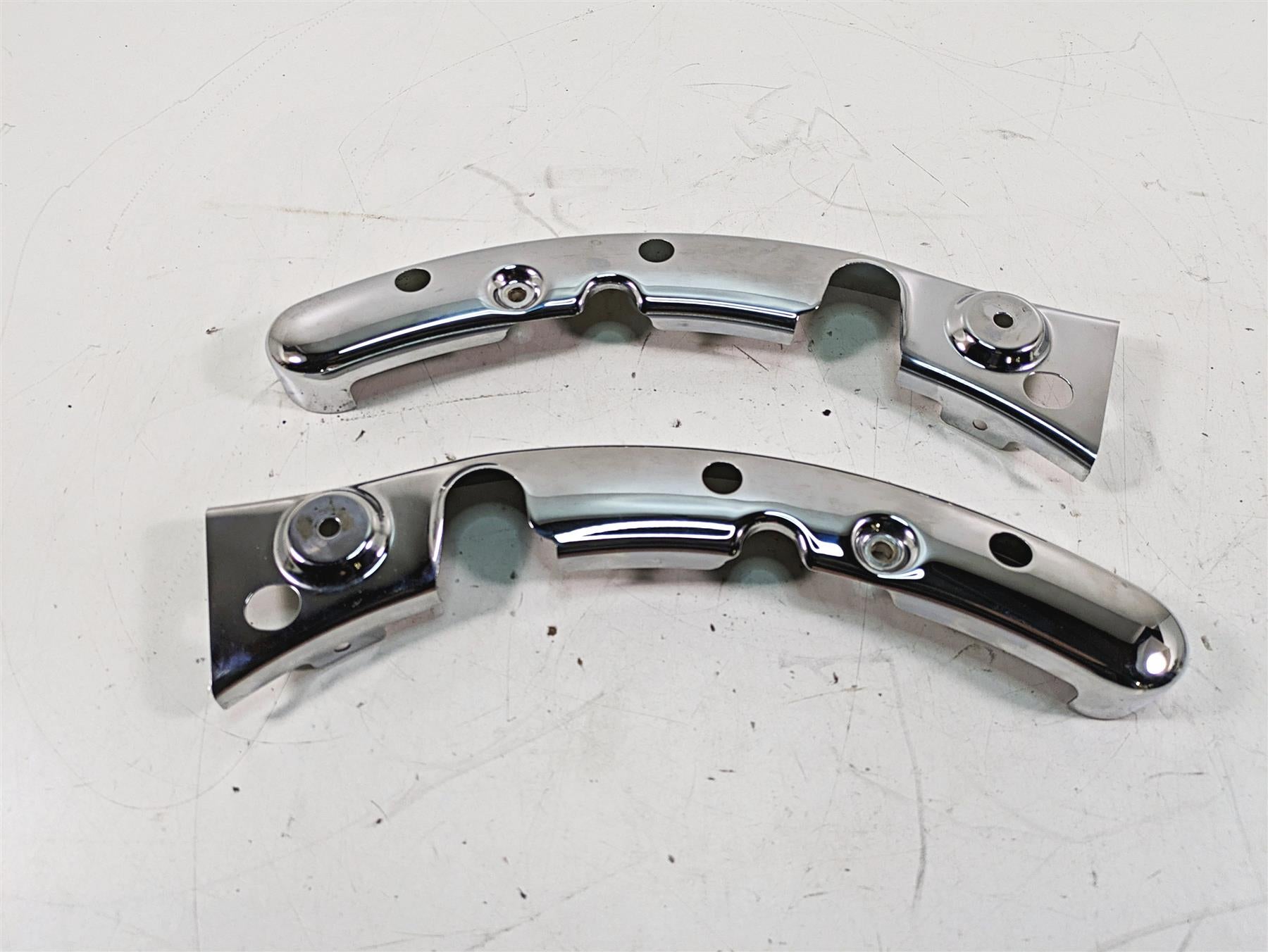 2011 Harley Touring FLHR Road King Rear Fender Braces Struts 47502-09A 47504-09A {{ shop.shopifyCountryName }} - Mototech271