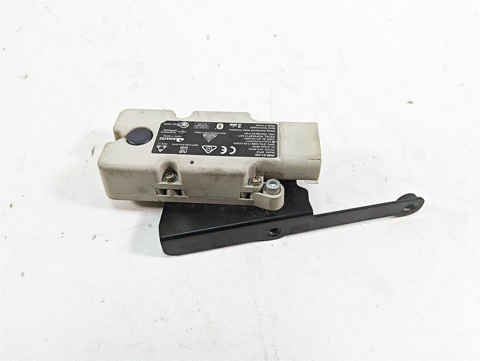 2018 Harley Touring FLHXSE CVO Street Glide Wireless Interface Module 76000771 {{ shop.shopifyCountryName }} - Mototech271