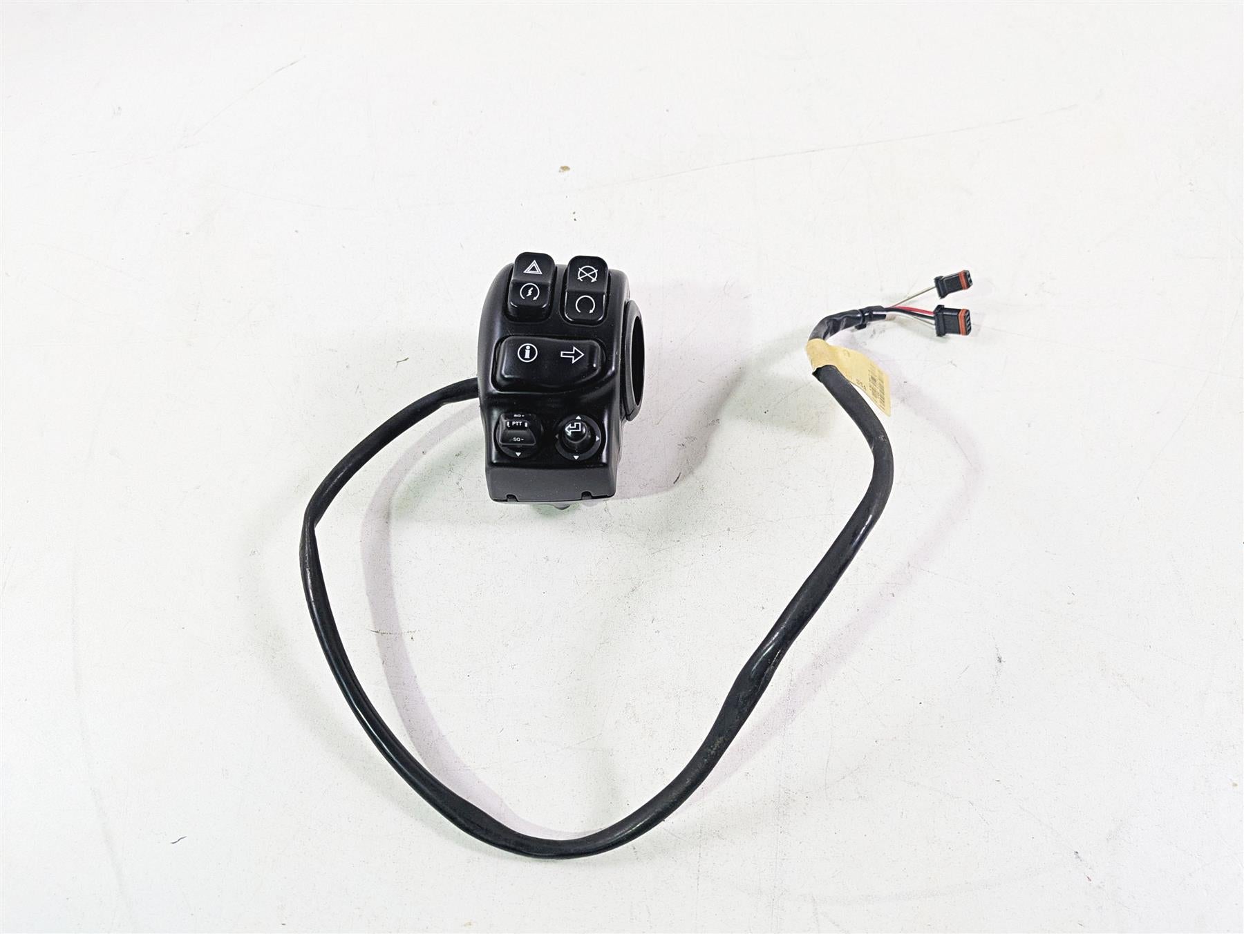 2015 Harley Touring FLHTKL Electra Glide Right Ptt Control Switch 71500130C {{ shop.shopifyCountryName }} - Mototech271