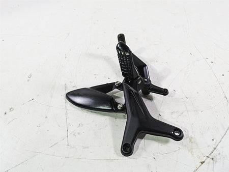 2022 MV Agusta F3 800 Rosso Left Front Footpeg & Shifter Set 80A0B7474 {{ shop.shopifyCountryName }} - Mototech271
