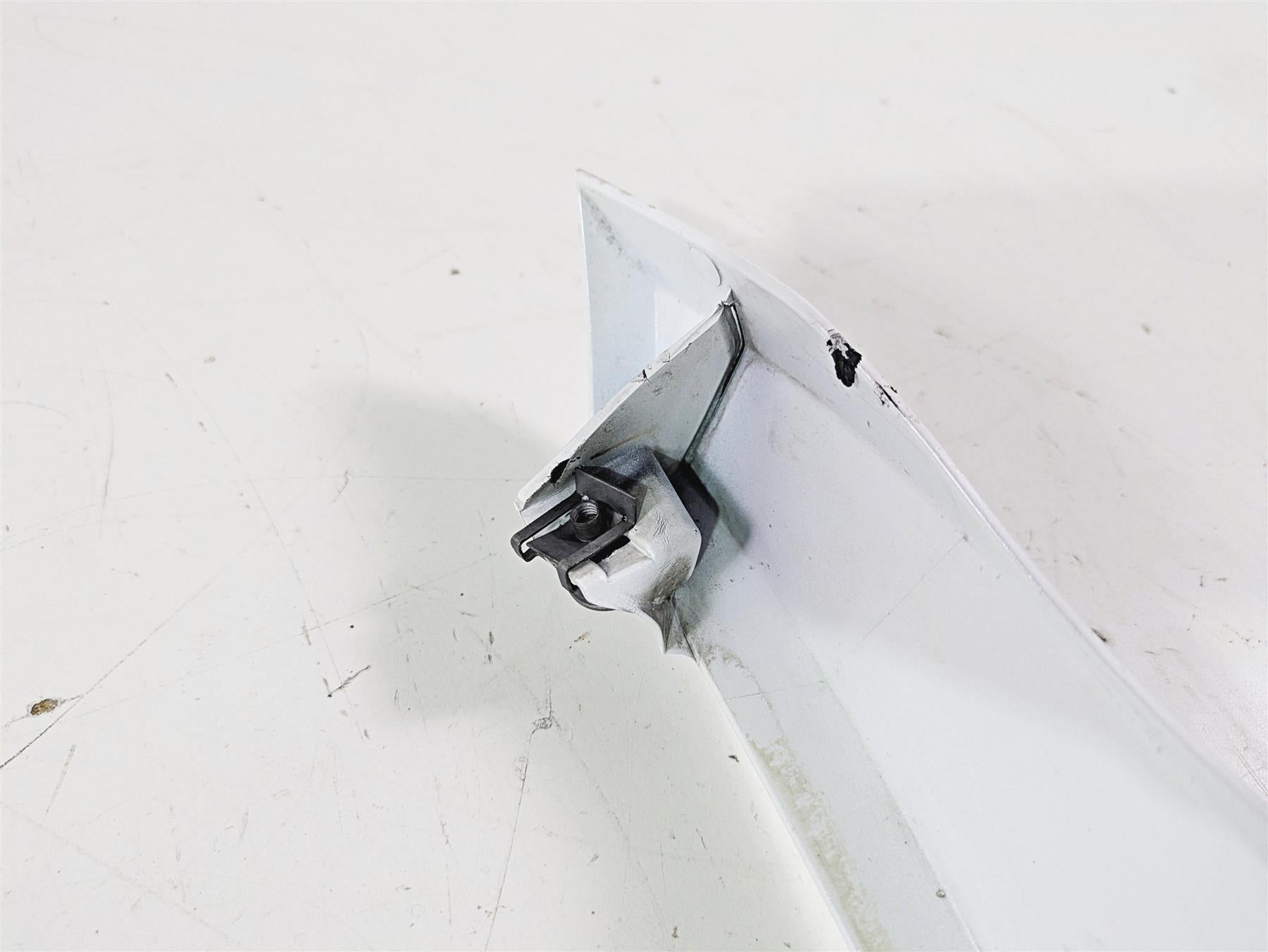 2019 Triumph Speed Triple RS 1050 Lower Belly Cover & Mounts T2303565 {{ shop.shopifyCountryName }} - Mototech271